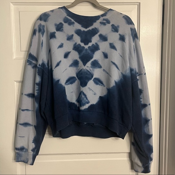 American Eagle Outfitters Tops - AE Tie Dye Sweatshirt